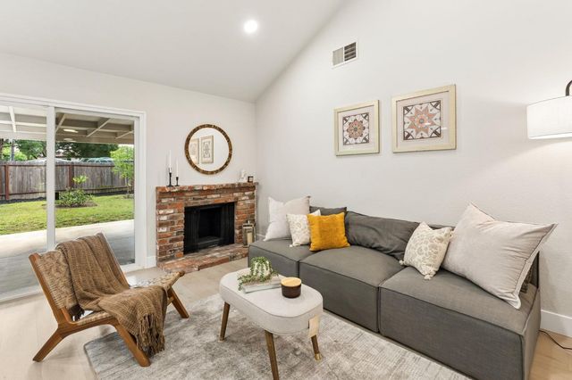 6442 Breezewood Ct, Orangevale, CA 95662