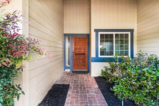 6442 Breezewood Ct, Orangevale, CA 95662