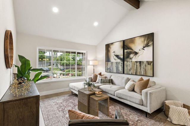 6442 Breezewood Ct, Orangevale, CA 95662