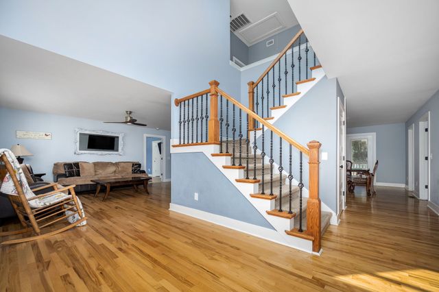 108 Cove Hill Rd, Woodbury, TN 37190