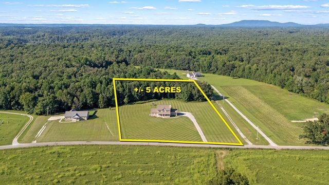 108 Cove Hill Rd, Woodbury, TN 37190