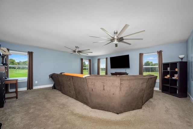 108 Cove Hill Rd, Woodbury, TN 37190