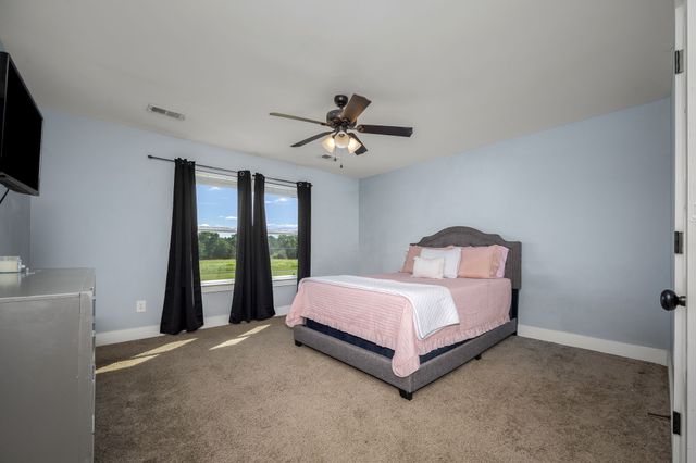 108 Cove Hill Rd, Woodbury, TN 37190