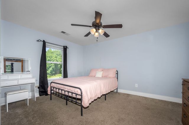 108 Cove Hill Rd, Woodbury, TN 37190