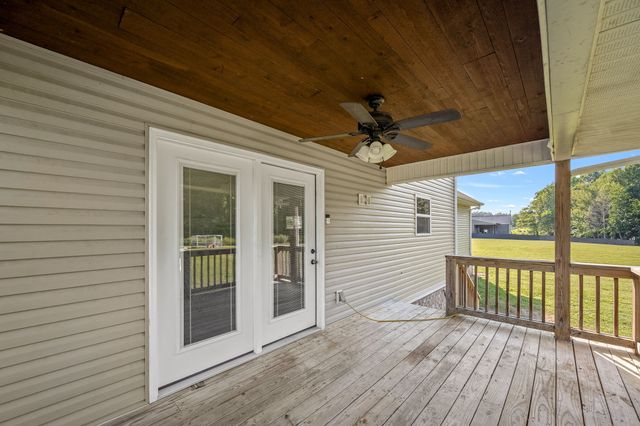 108 Cove Hill Rd, Woodbury, TN 37190
