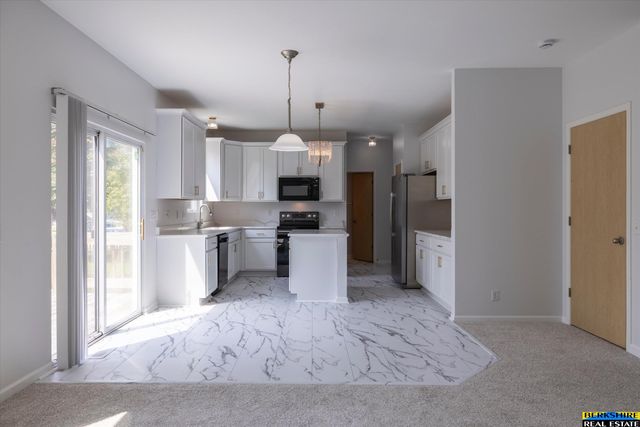 18923 Howe Street, Omaha, NE 68130