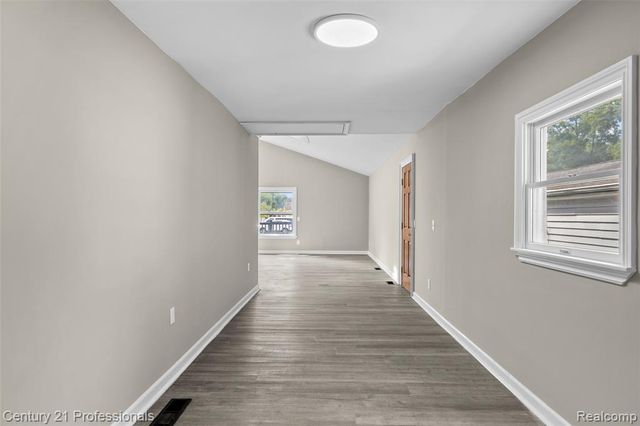 3621 Livernois Road, Troy, MI 48083