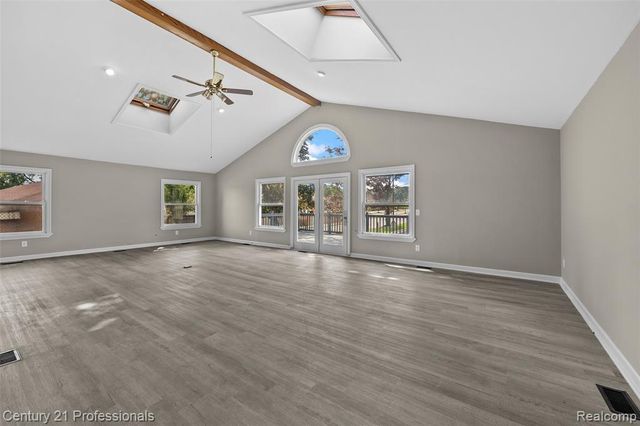 3621 Livernois Road, Troy, MI 48083
