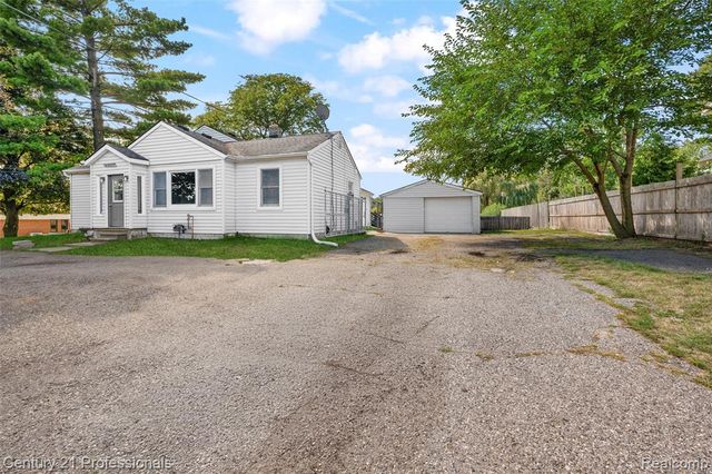 3621 Livernois Road, Troy, MI 48083