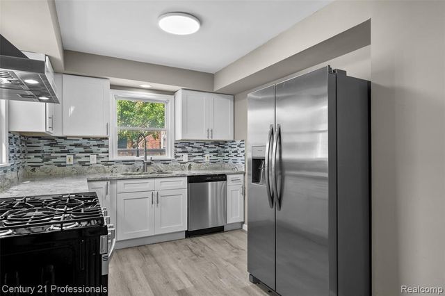 3621 Livernois Road, Troy, MI 48083