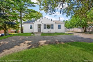 3621 Livernois Road, Troy, MI 48083