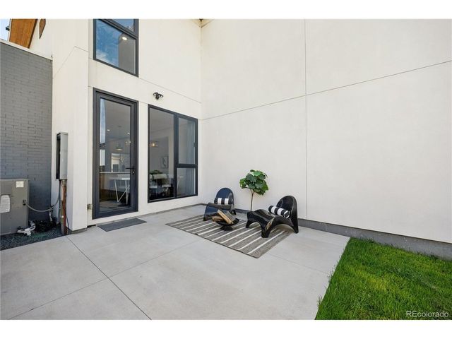 3645 Lipan St, Denver, CO 80211