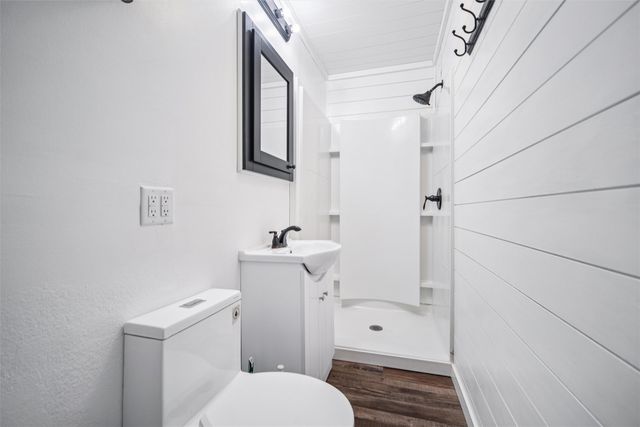 624 S Goodrich Street, Colfax, IA 50054