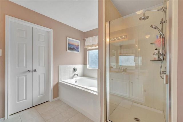 2114 Camdon Drive, Deer Park, TX 77536