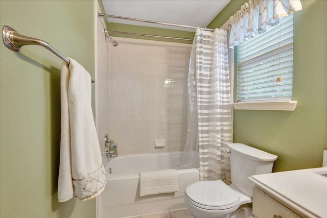 2114 Camdon Drive, Deer Park, TX 77536