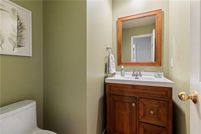 12285 S Mullen Road, Olathe, KS 66062