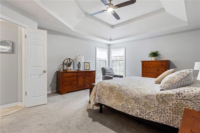 12285 S Mullen Road, Olathe, KS 66062