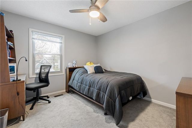 12285 S Mullen Road, Olathe, KS 66062