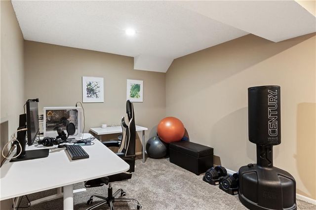 12285 S Mullen Road, Olathe, KS 66062