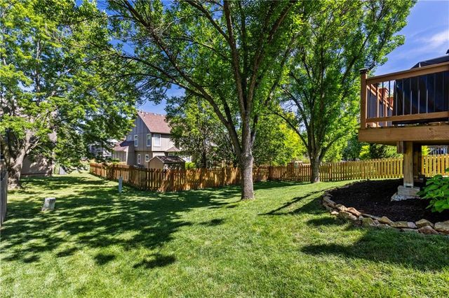 12285 S Mullen Road, Olathe, KS 66062