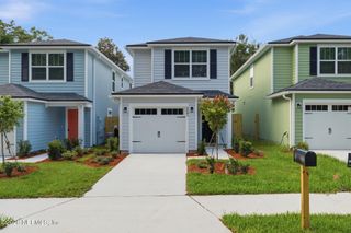 9091 INDIA Avenue, Jacksonville, FL 32211