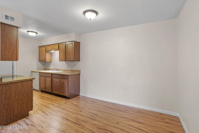 6335 N Barcelona Ln Unit 716, Tucson, AZ 85704