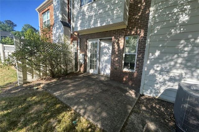 3233 Glenloch Place, Lawrenceville, GA 30044