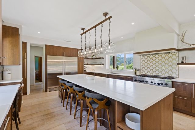 1040 Gladycon Rd, Colfax, CA 95713