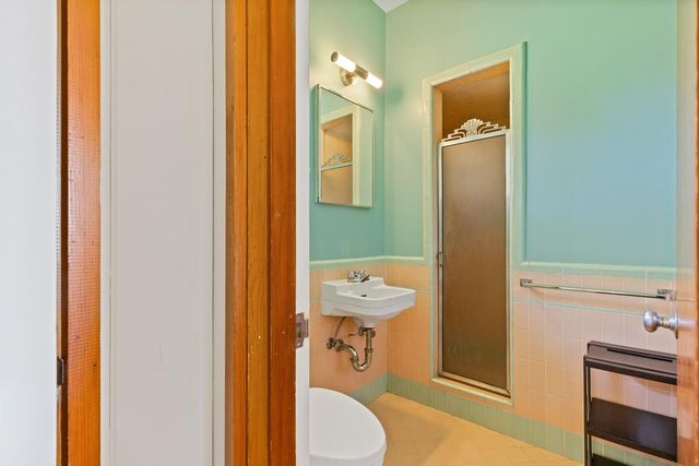 1040 Gladycon Rd, Colfax, CA 95713