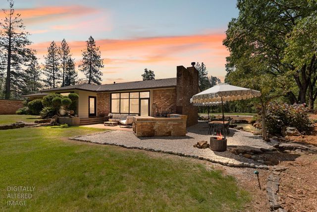 1040 Gladycon Rd, Colfax, CA 95713