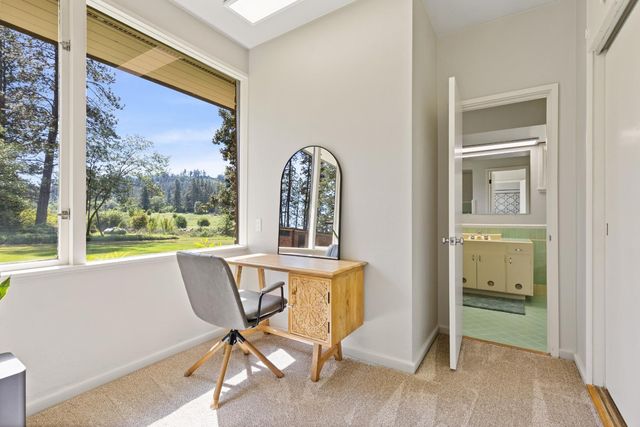 1040 Gladycon Rd, Colfax, CA 95713