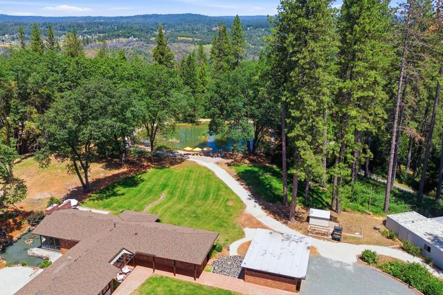 1040 Gladycon Rd, Colfax, CA 95713