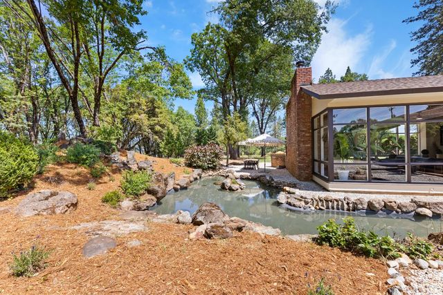 1040 Gladycon Rd, Colfax, CA 95713