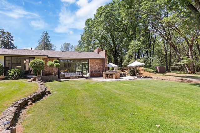 1040 Gladycon Rd, Colfax, CA 95713