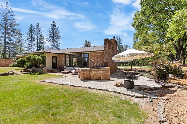 1040 Gladycon Rd, Colfax, CA 95713