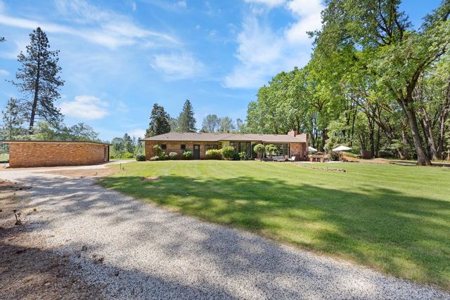 1040 Gladycon Rd, Colfax, CA 95713