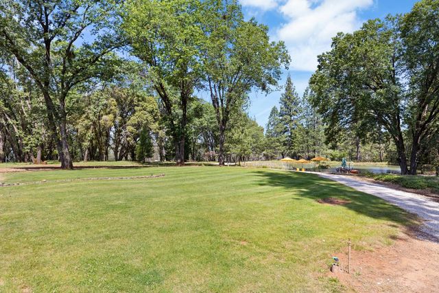 1040 Gladycon Rd, Colfax, CA 95713
