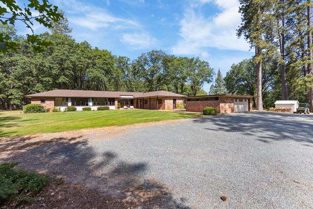 1040 Gladycon Rd, Colfax, CA 95713