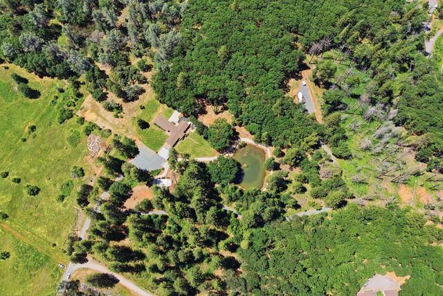 1040 Gladycon Rd, Colfax, CA 95713