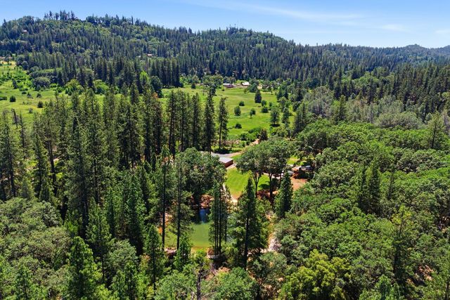 1040 Gladycon Rd, Colfax, CA 95713