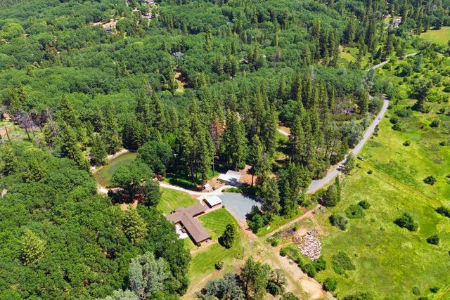 1040 Gladycon Rd, Colfax, CA 95713