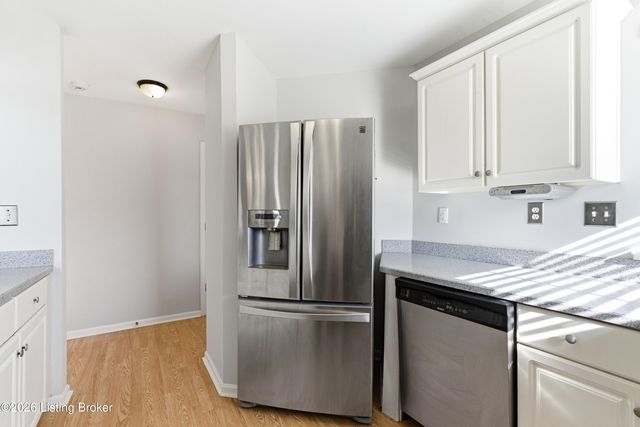 10201 Shoal Creek Ct, Louisville, KY 40291