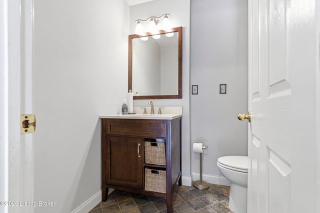 10201 Shoal Creek Ct, Louisville, KY 40291