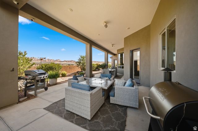 1938 N OUTLOOK DR, Washington, UT 84780