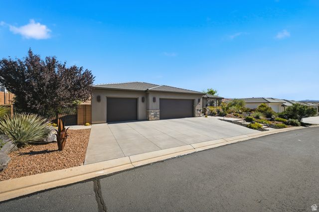 1938 N OUTLOOK DR, Washington, UT 84780