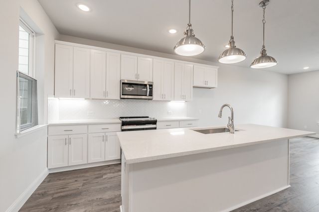 9613 Thorncrown Lane, Fort Worth, TX 76179