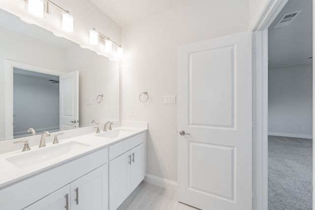 9613 Thorncrown Lane, Fort Worth, TX 76179