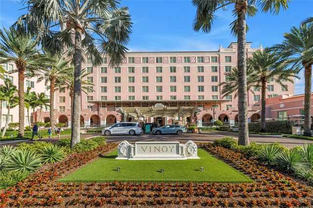 224 6TH AVENUE N 7, St Petersburg, FL 33701