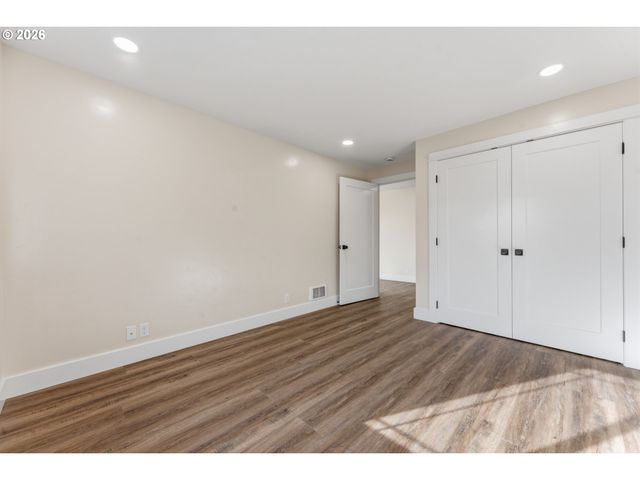 790 OREGON Ave, North Bend, OR 97459