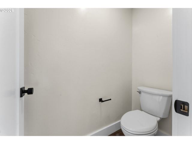 790 OREGON Ave, North Bend, OR 97459